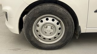 Used 2016 Hyundai i10 magna 1.1 Petrol Manual tyres LEFT FRONT TYRE RIM VIEW