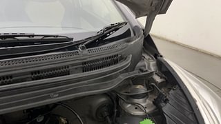 Used 2014 Hyundai Eon [2011-2018] Era + Petrol Manual engine ENGINE LEFT SIDE HINGE & APRON VIEW