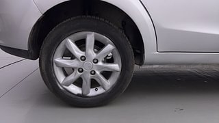 Used 2017 Tata Zest [2014-2019] XT Petrol Petrol Manual tyres RIGHT REAR TYRE RIM VIEW