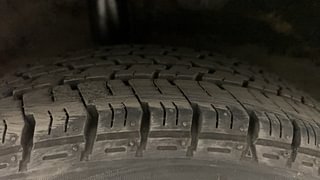 Used 2014 Hyundai Xcent [2014-2017] S Petrol Petrol Manual tyres RIGHT REAR TYRE TREAD VIEW