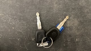 Used 2022 Maruti Suzuki Ignis Sigma MT Petrol Petrol Manual extra CAR KEY VIEW