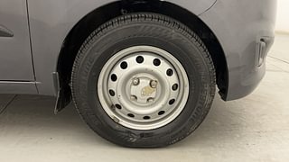Used 2013 Hyundai i10 [2010-2016] Era Petrol Petrol Manual tyres RIGHT FRONT TYRE RIM VIEW