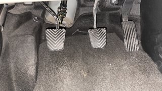 Used 2019 Hyundai Verna [2017-2020] 1.6 VTVT SX Petrol Manual interior PEDALS VIEW