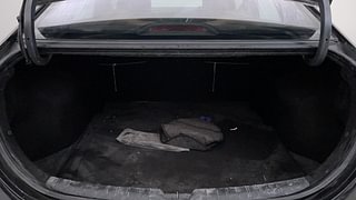 Used 2019 Hyundai Verna [2017-2020] 1.6 VTVT SX Petrol Manual interior DICKY INSIDE VIEW