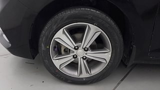 Used 2018 Hyundai Verna SX (O) 1.6 VTVT AT Petrol Automatic tyres LEFT FRONT TYRE RIM VIEW