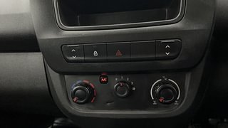 Used 2020 Renault Kwid RXL 1.0 SCE Petrol Manual top_features Power windows