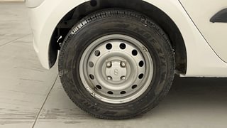 Used 2016 Hyundai i10 magna 1.1 Petrol Manual tyres RIGHT REAR TYRE RIM VIEW
