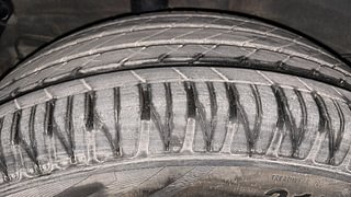 Used 2022 Kia Sonet HTX 1.0 iMT Petrol Manual tyres RIGHT REAR TYRE TREAD VIEW