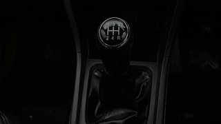 Used 2016 maruti-suzuki Vitara Brezza ZDI PLUS Dual Tone Diesel Manual interior GEAR  KNOB VIEW
