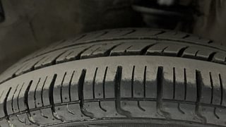 Used 2013 Maruti Suzuki Alto 800 [2012-2016] Lxi Petrol Manual tyres LEFT FRONT TYRE TREAD VIEW