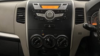 Used 2016 Maruti Suzuki Wagon R 1.0 [2015-2019] VXi (O) AMT Petrol Automatic interior MUSIC SYSTEM & AC CONTROL VIEW