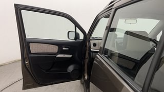 Used 2016 Maruti Suzuki Wagon R 1.0 [2015-2019] VXi (O) AMT Petrol Automatic interior LEFT FRONT DOOR OPEN VIEW
