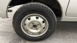 Used 2018 Maruti Suzuki Eeco 5 STR WITH A/C+HTR Petrol Manual tyres RIGHT REAR TYRE RIM VIEW