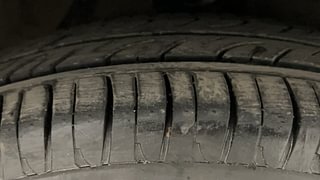 Used 2013 Hyundai i10 [2010-2016] Era Petrol Petrol Manual tyres RIGHT FRONT TYRE TREAD VIEW