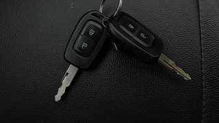 Used 2022 Renault Kwid Climber 1.0l SCE Petrol MT Petrol Manual extra CAR KEY VIEW
