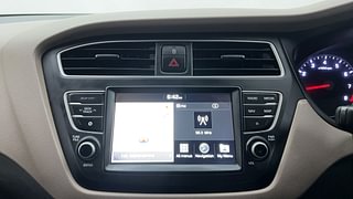 Used 2019 Hyundai Elite i20 [2018-2020] Sportz Plus 1.2 Petrol Manual top_features Integrated (in-dash) music system