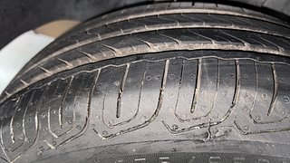 Used 2012 Ford Figo [2010-2015] Duratec Petrol EXI 1.2 Petrol Manual tyres RIGHT REAR TYRE TREAD VIEW
