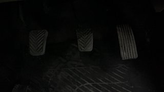 Used 2014 Hyundai Eon [2011-2018] Era + Petrol Manual interior PEDALS VIEW