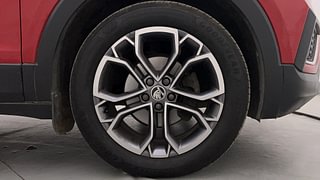 Used 2021 Skoda Kushaq Style 1.0L TSI AT Petrol Automatic tyres RIGHT FRONT TYRE RIM VIEW