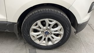 Used 2017 Ford EcoSport Titanium 1.5L TDCi Diesel Manual tyres RIGHT FRONT TYRE RIM VIEW