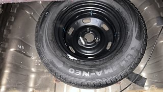 Used 2019 Renault Kwid [2017-2019] CLIMBER 1.0 AMT Petrol Automatic tyres SPARE TYRE VIEW