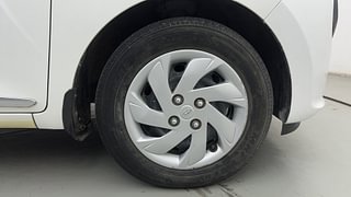 Used 2019 Hyundai New Santro 1.1 Sportz CNG Petrol+cng Manual tyres RIGHT FRONT TYRE RIM VIEW