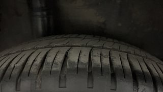 Used 2014 Honda City S Petrol Manual tyres RIGHT REAR TYRE TREAD VIEW