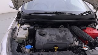 Used 2015 Hyundai Fluidic Verna 4S [2015-2017] 1.6 CRDi SX AT Diesel Automatic engine ENGINE RIGHT SIDE HINGE & APRON VIEW