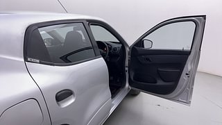 Used 2019 Renault Kwid [2015-2019] RXL Petrol Manual interior RIGHT FRONT DOOR OPEN VIEW