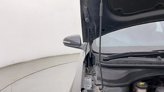 Used 2019 Hyundai Verna [2017-2020] 1.6 VTVT SX Petrol Manual engine ENGINE RIGHT SIDE HINGE & APRON VIEW