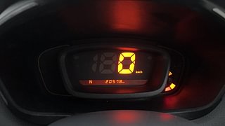 Used 2017 Renault Kwid [2015-2019] 1.0 RXT AMT Petrol Automatic interior CLUSTERMETER VIEW