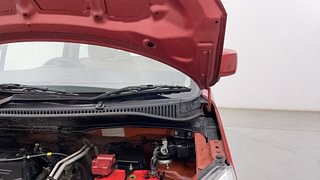 Used 2015 Maruti Suzuki Wagon R 1.0 [2010-2019] VXi Petrol Manual engine ENGINE LEFT SIDE HINGE & APRON VIEW
