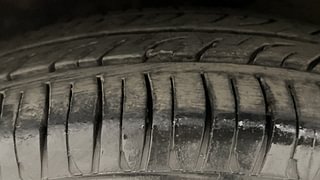 Used 2013 Hyundai i10 [2010-2016] Era Petrol Petrol Manual tyres LEFT FRONT TYRE TREAD VIEW