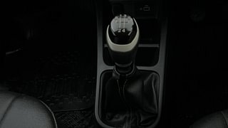 Used 2022 Renault Kwid Climber 1.0l SCE Petrol MT Petrol Manual interior GEAR  KNOB VIEW