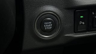 Used 2016 maruti-suzuki Vitara Brezza ZDI PLUS Dual Tone Diesel Manual top_features Keyless start