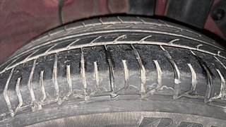 Used 2019 Hyundai Elite i20 [2018-2020] Sportz Plus 1.2 Petrol Manual tyres LEFT REAR TYRE TREAD VIEW