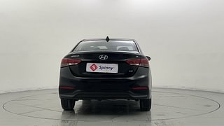 Used 2018 Hyundai Verna SX (O) 1.6 VTVT AT Petrol Automatic exterior BACK VIEW