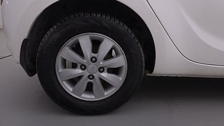 Used 2013 Hyundai i20 [2012-2014] Asta 1.2 Petrol Manual tyres RIGHT REAR TYRE RIM VIEW