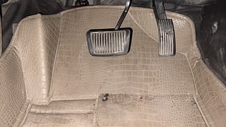 Used 2015 Hyundai Fluidic Verna 4S [2015-2017] 1.6 CRDi SX AT Diesel Automatic interior PEDALS VIEW