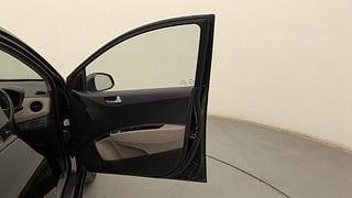 Used 2014 Hyundai Xcent [2014-2017] S Petrol Petrol Manual interior RIGHT FRONT DOOR OPEN VIEW