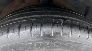 Used 2022 MG Motors Hector Smart 1.5 Petrol Turbo Hybrid Petrol Manual tyres RIGHT FRONT TYRE TREAD VIEW