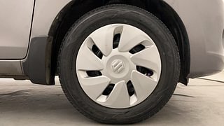 Used 2016 Maruti Suzuki Celerio ZXI AMT Petrol Automatic tyres RIGHT FRONT TYRE RIM VIEW