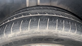 Used 2013 Maruti Suzuki Ertiga [2012-2015] Vxi Petrol Manual tyres RIGHT REAR TYRE TREAD VIEW