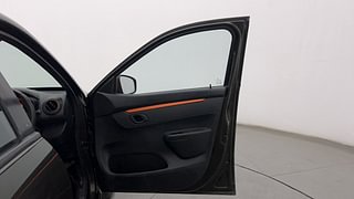 Used 2019 Renault Kwid [2017-2019] CLIMBER 1.0 AMT Petrol Automatic interior RIGHT FRONT DOOR OPEN VIEW