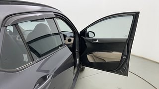 Used 2016 Hyundai Grand i10 [2013-2017] Sportz 1.2 Kappa VTVT Petrol Manual interior RIGHT FRONT DOOR OPEN VIEW