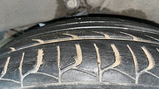 Used 2014 Chevrolet Spark [2012-2017] LS 1.0 Petrol Manual tyres LEFT REAR TYRE TREAD VIEW