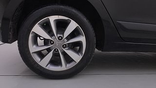 Used 2016 Hyundai Elite i20 [2014-2018] Asta 1.4 CRDI (O) Diesel Manual tyres RIGHT REAR TYRE RIM VIEW