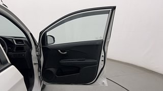 Used 2018 Honda Brio [2017-2018] VX MT Petrol Manual interior RIGHT FRONT DOOR OPEN VIEW