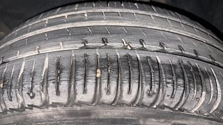 Used 2014 Volkswagen Polo [2010-2014] Highline1.2L (P) Petrol Manual tyres LEFT REAR TYRE TREAD VIEW