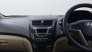 Used 2015 Hyundai Fluidic Verna 4S [2015-2017] 1.6 CRDi SX AT Diesel Automatic interior MUSIC SYSTEM & AC CONTROL VIEW